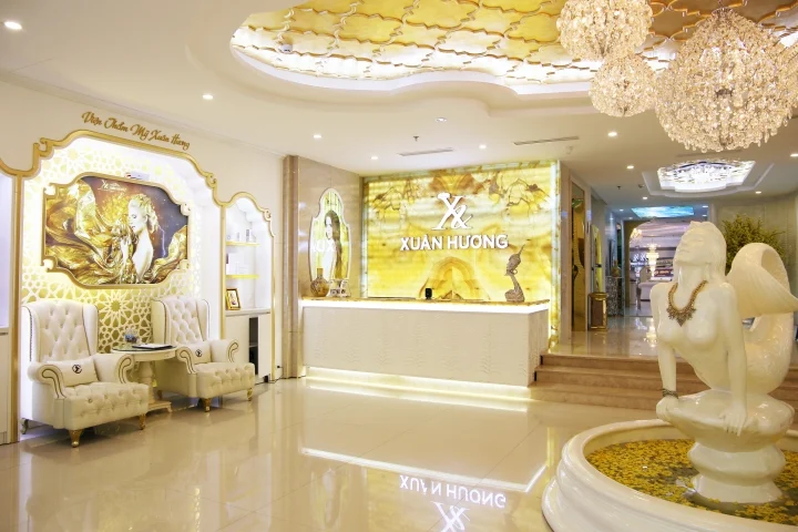 Cơ Sở Vật Chất và Không Gian Sang Trọng