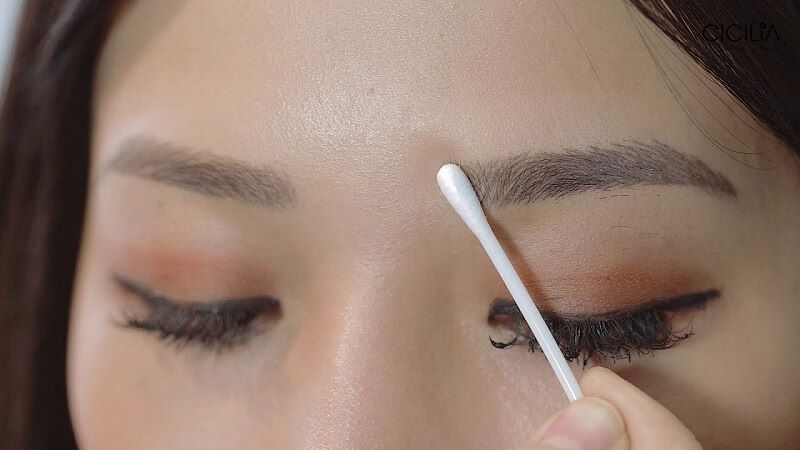 Lợi ích của việc chăm sóc đúng cách sau điêu khắc chân mày