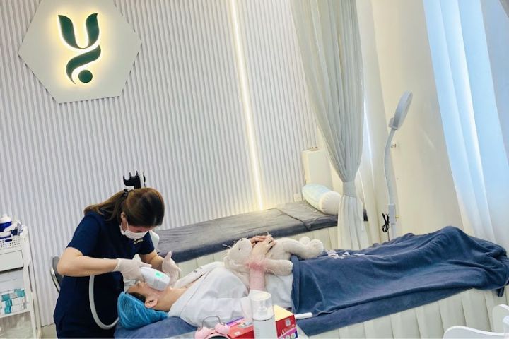Thẩm Mỹ Viện Yến Clinic