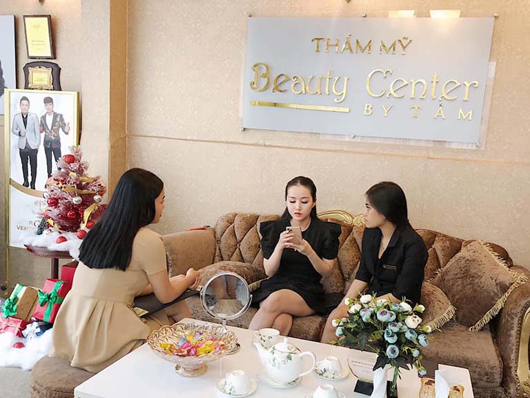 Thẩm mỹ viện Beauty Center By Tấm