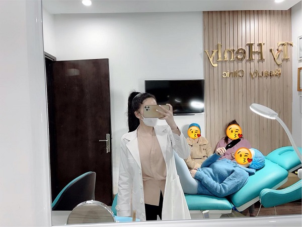 Ty Henly Beauty Clinic